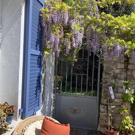 Bed and Breakfast La Cachette De Beaumont *